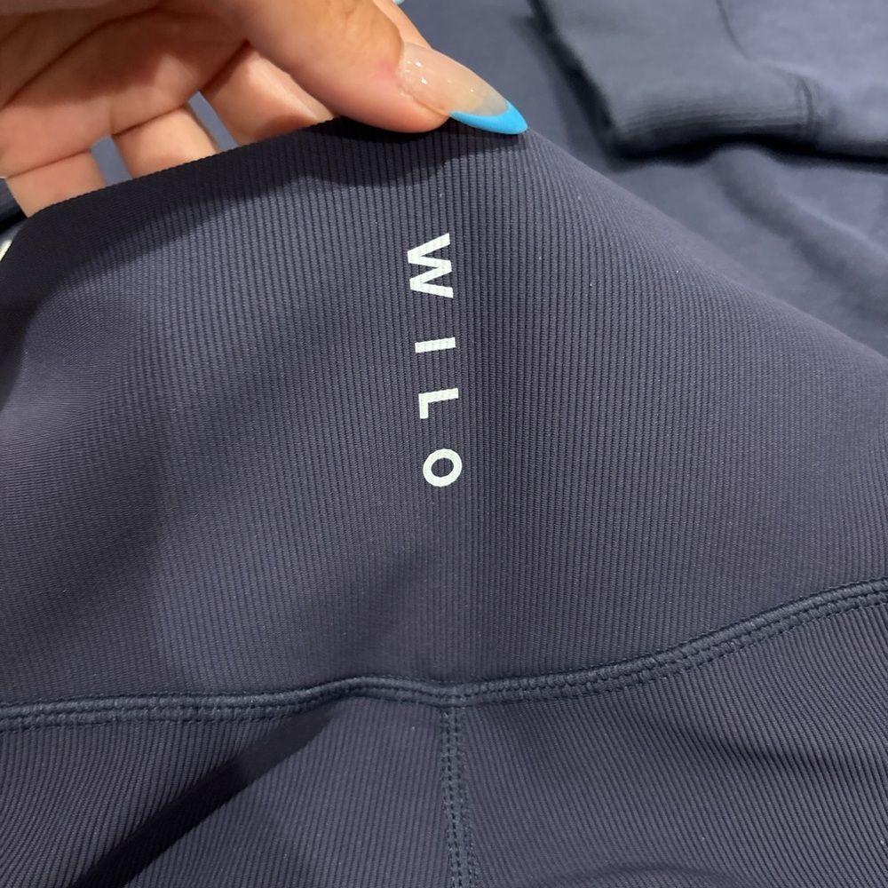 Wilo Navy Hoodie & Leggings Set - Picture 3 of 4